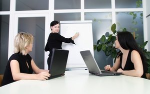 Strategie pozyskiwania klientów poprzez strony internetowe